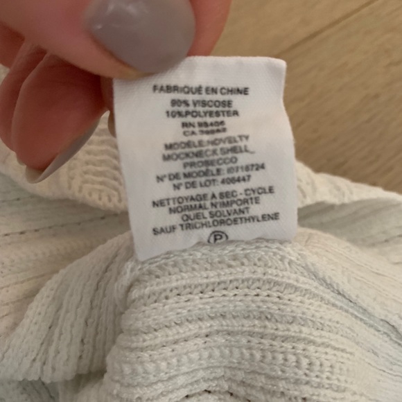 Theory sleeveless top - Picture 6 of 6